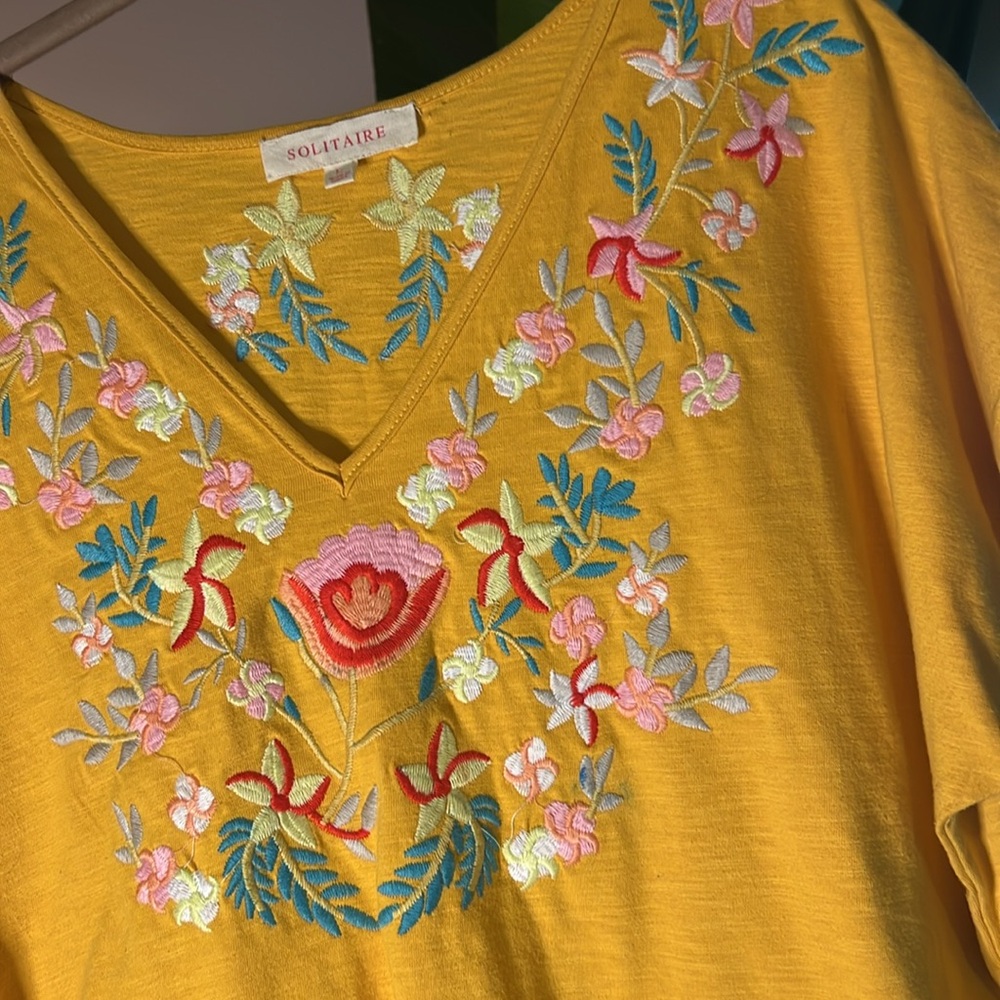 Embroidered V-neck Tee, large - Picture 2 of 9